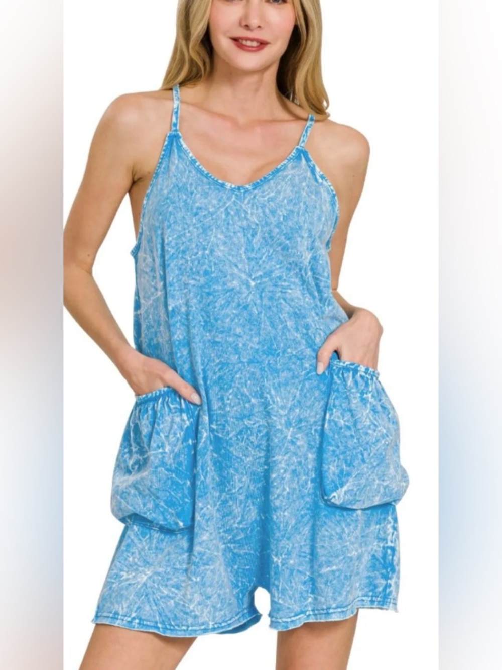 Zenana Blue Acid Washed Blue Strappy Romper. Women's Size L. #9581